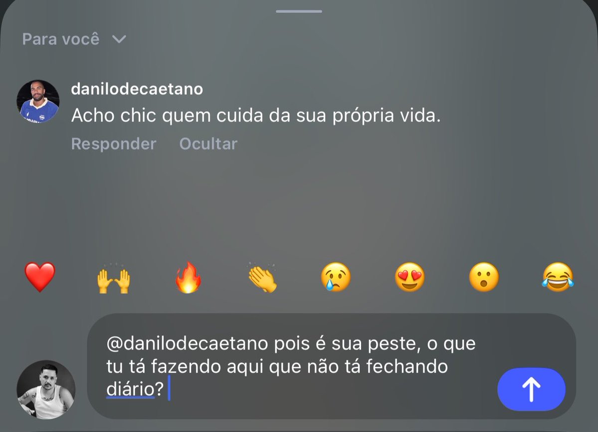 Fernandholanda1's tweet photo. Nem parece que a gente se arrebentou na porrada há 9 anos atrás! Rs kk https://t.co/gmsEVHCfBu