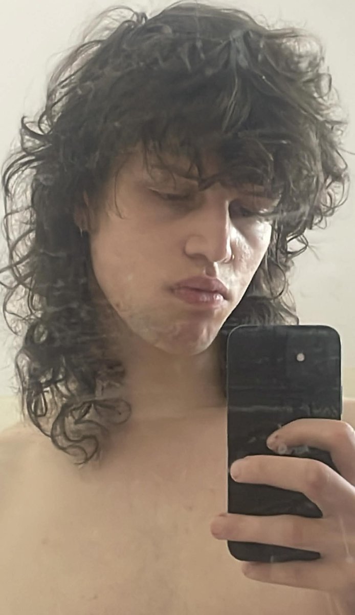 Sosull_OF's tweet photo. @cuphat0817 on discord. Racist gay guy. Sees transwomen as men and uses them for nudes. Receipts to racism, transphobia and ablism will be in the replies. #racist #transphobe #ablist #racism #transphobia #ablism #cuphat0817 #3vil_4ndy #bpdsluts #discord #leak #exposed #eviltwink https://t.co/WZc9BmUGJ0