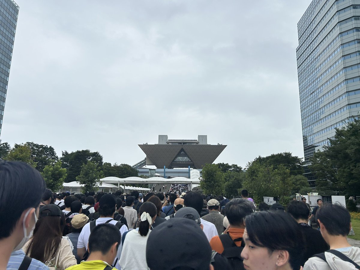 stare35562's tweet photo. ( ^^ ) https://t.co/b7QFe0wOWO