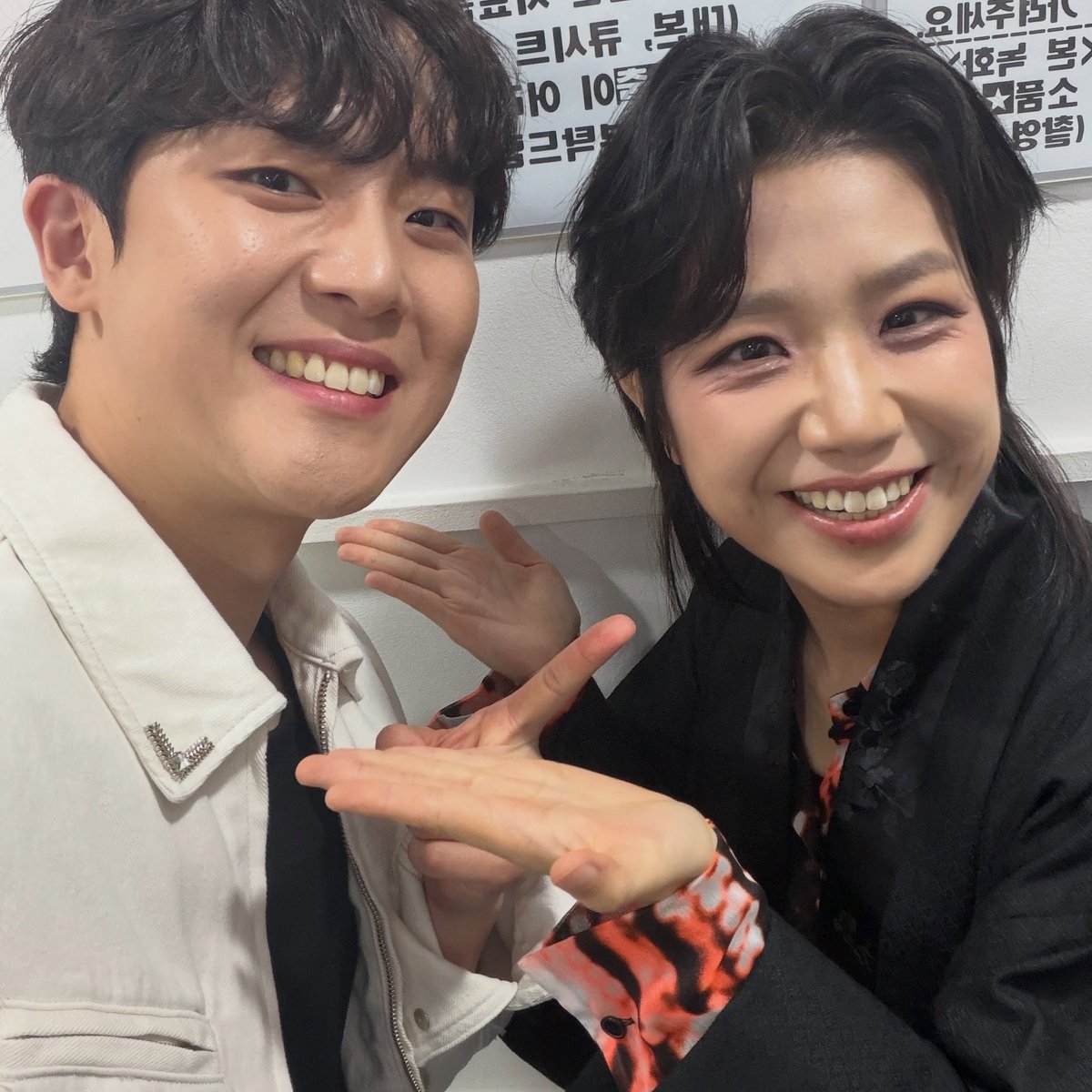 kyudg_'s tweet photo. 260815 안예은님 인스타&amp;인스스 #임규형

오늘이다.ᐟ.ᐟ.ᐟ 불명 인연 조아요👍 https://t.co/siK8a9sP37