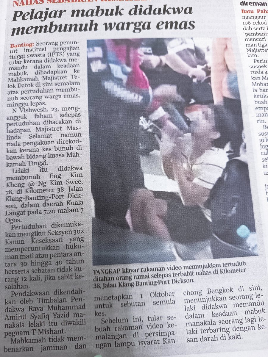 BendiTheBagak's tweet photo. Aku nak mintak maaf sebab salah report bangsa mangsa.

Fakta yang sebenar ialah lelaki INDIA MABUK ini langgar warga emas berbangsa CINA sampai meninggal.

Semoga keluarga mendiang berada dalam keadaan tabah buat skrg 😢 https://t.co/tFcuoMm6Wd