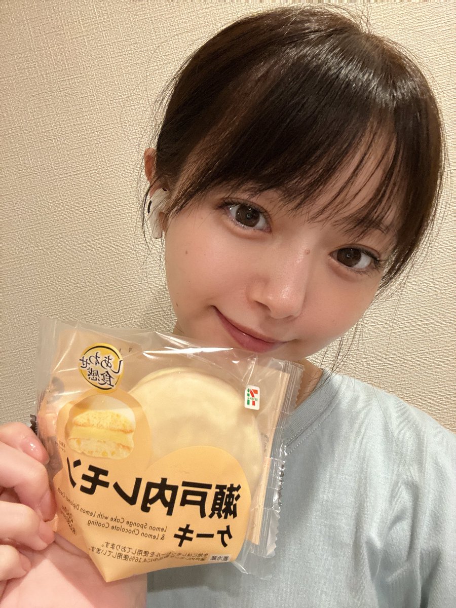 miorin_lemon212's tweet photo. 本日は #朗読劇あゝひめゆりの塔 です📖

13時〜と18時〜の2公演です‼︎

映画『あゝひめゆりの塔』初めての朗読劇化です。
ぜひたくさんの方に劇場へ観にきていただきたい作品です。

当日券あります‼︎
開演の1時間前より販売してます‼︎

@六行会ホール (北品川)にてお待ちしております‼︎ https://t.co/5Vyo3TNqtq
