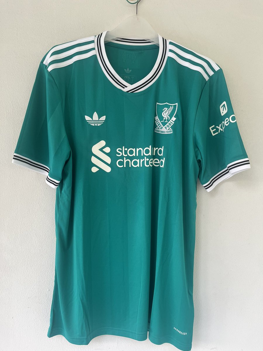 LafisyaPutra's tweet photo. #jersey4sale 
Livpool 25/26,XL,bnwt,nns remake,700k
As roma away 26/27, S-XL,bnwt,1.300k
Livpool 3rd 25/26,L XL,550k
Mexico h 26,M &amp; XL,bnwt,950k

Minat dm / rekber 

@Jerseyforum https://t.co/fE3k5WNAz1