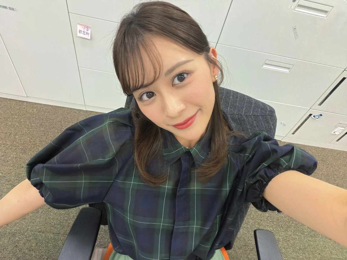 tvtokyo_fan's tweet photo. ＼テレ東アナのリレー日記／

⛳松澤亜海アナがゴルフ100切り達成🎉
お父様とのラウンドで勝ち取ったスコアと、その代償とは？！

@tvtokyo_ana

👇続きはテレ東プラスで公開中！
https://t.co/sAaIBitqHd https://t.co/6wbu6QnTON