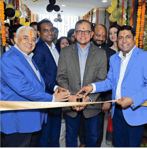 NaFaUpSpo's tweet photo. #CroweLLP has marked a new milestone for its Crowe #CapabilityCenter – India with the grand opening of its new #Noida office. The expansion strengthens Crowe’s presence in #India and supports its global accounting and advisory network across 130+ countries.
#GCC https://t.co/V1ng0P1EDg