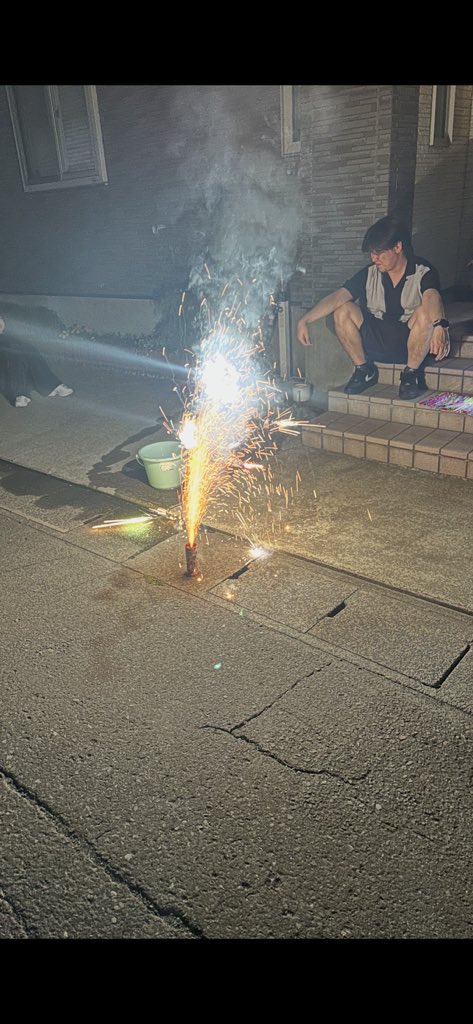 alaiguma58's tweet photo. BBQからの花火からの次の日またBBQ🥩🍗🙄🙄 https://t.co/AvqwOSY4g0