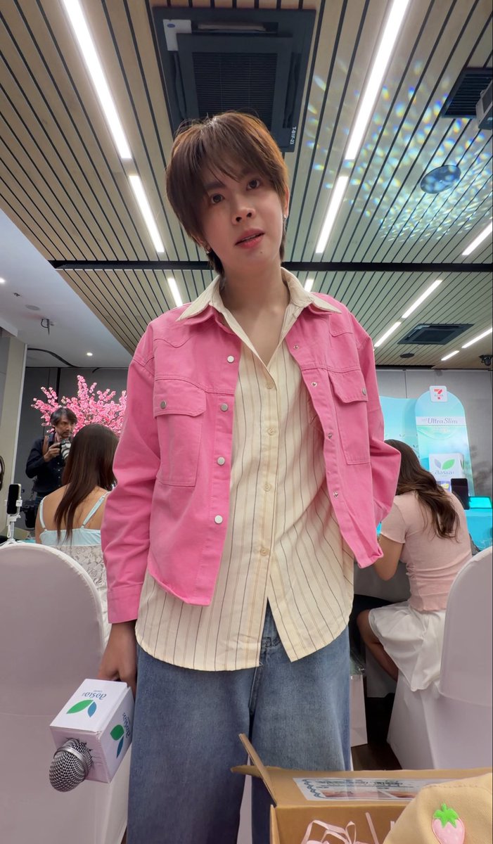 peachyixe's tweet photo. คัยปล่อยแมวหลุด⚞^. .^⚟

LAURIER 1S X TFO 
#1วิที่ใช่ไปกับTleFirstone
#LaurierxTleFirstone https://t.co/6NPvoEUCV6