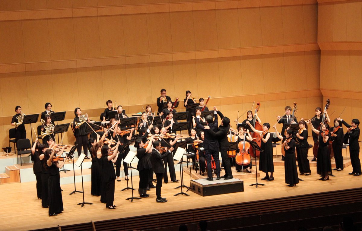 ac_orchestra's tweet photo. ☆下呂音楽祭2026☆

無事、全公演が終了いたしました❗️
楽器作りや地元吹奏楽団との共演など、下呂の皆さんと一緒に作り上げた音楽祭。
クライマックスのオーケストラコンサートでは、客席からたくさんのブラボーと拍手をいただきました。アンコールには、なんと山内下呂市長が指揮台にご登場♪大盛況のなか、下呂音楽祭を終演することができました。

ご来場いただきました皆さま、ありがとうございました❗️
またお会いできる時を楽しみにしています。🥰

#ACO #愛知室内オーケストラ #愛知室内 #原田慶太楼 #下呂音楽祭 #下呂交流会館