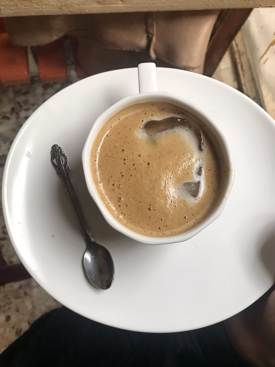 shtau23's tweet photo. ومن عظيم لطفه أنه يراكَ مُبتسمًا فيكتبها لك أجرًا ، ويراكَ موجوعًا فيغفر لك ذنبًا ، وما بين الأجر والذنب ؛ أنت محاط بعين اللطيف دومًا وإن كنتَ لا ترى. https://t.co/gEmQgwXtuW