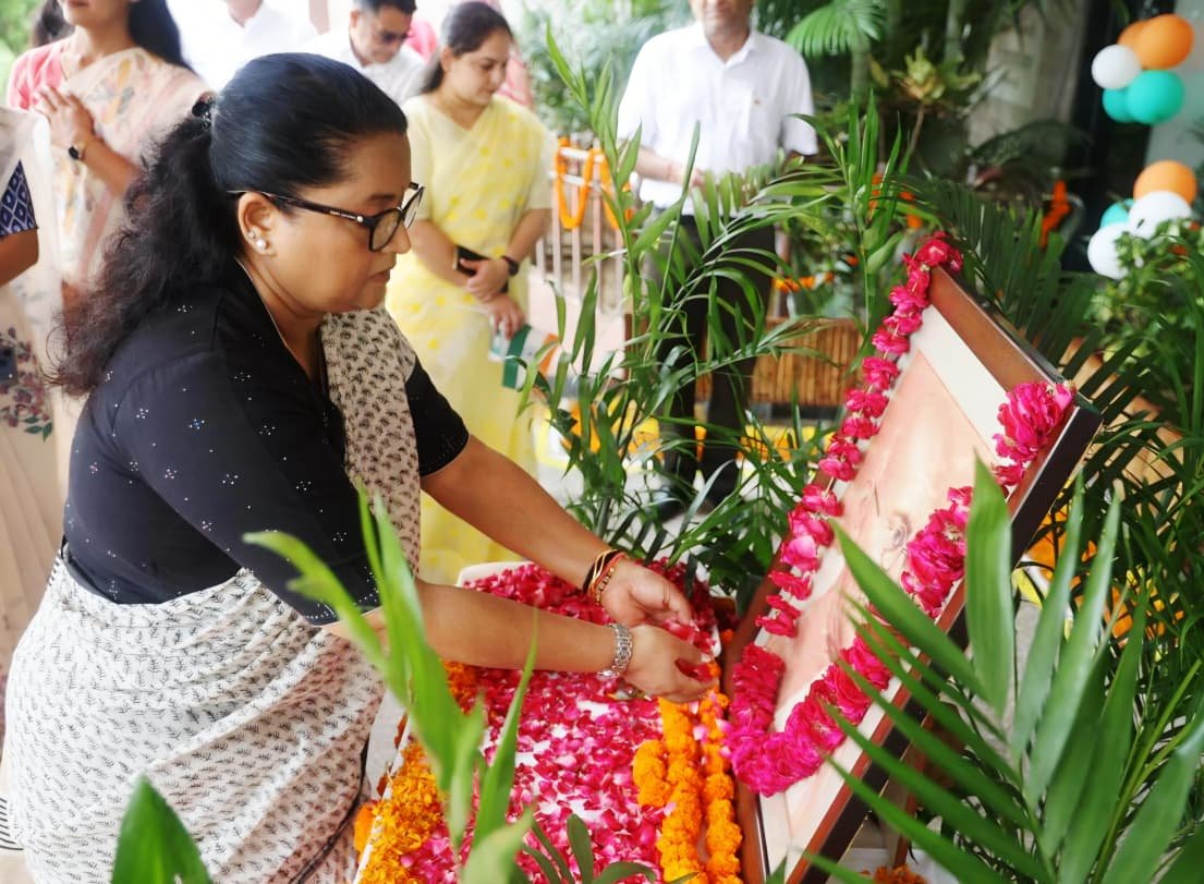 HcmRipa's tweet photo. Celebration of 80th Independence Day with DG HCM RIPA hoisting the tricolor and Faculty, staff, trainees participated with Singing of National Anthem &amp; Song, tree plantation and sweets  distribution.
#HonoringFreedomInspiringTheFuture
 @svoruganti1466 @RajCMO @DIPRRajasthan https://t.co/RUntl7Ep97