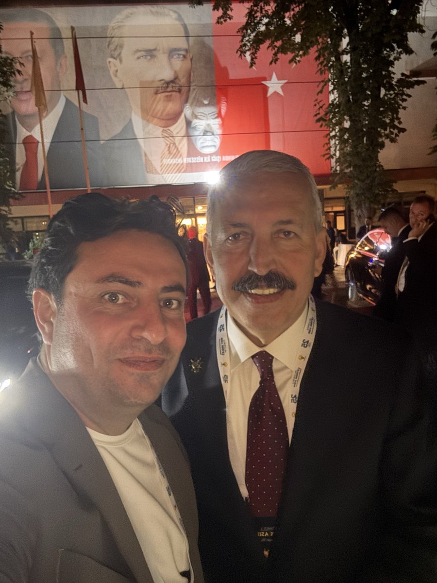 selmandemir33's tweet photo. 🇹🇷 25. yılımızın gurur ve heyecanını yaşarken
HATAY MİLLETVEKİLİMİZ
Sn KEMAL KARAHAN https://t.co/dQFNgkHKC3