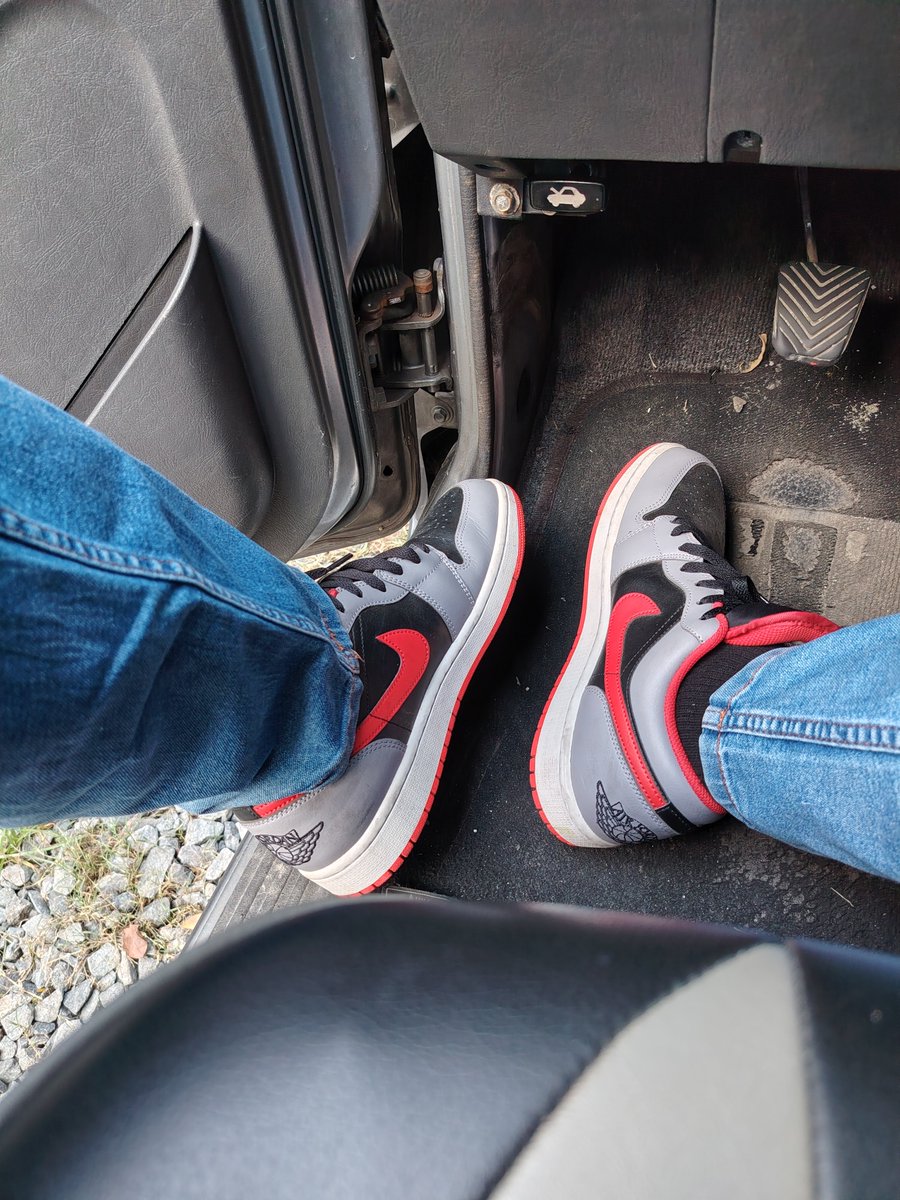 LPatac's tweet photo. J"s on my feet https://t.co/pP1EYVUIE5