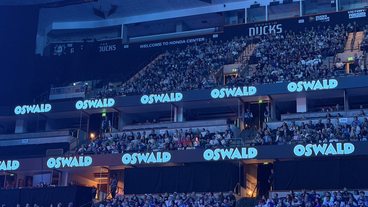 RobSWhiteside's tweet photo. So many amazing announcements, tonight, this one was my favorite #oswald! https://t.co/X80d0JJ4EG