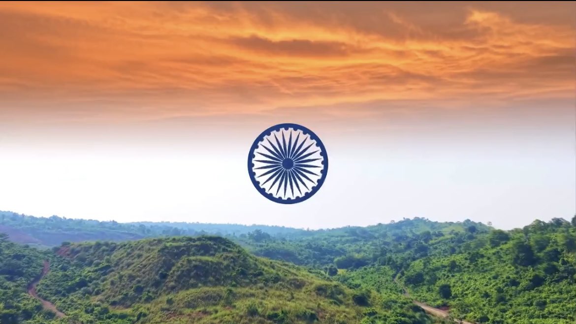 TollyViewsTv's tweet photo. 80 ఏళ్ళు గడిచినా సరైన రోడ్లు లేవంటే ?
@PMOIndia @cmrevanthUpdate @GHMCOnline https://t.co/HZN62xEOOD