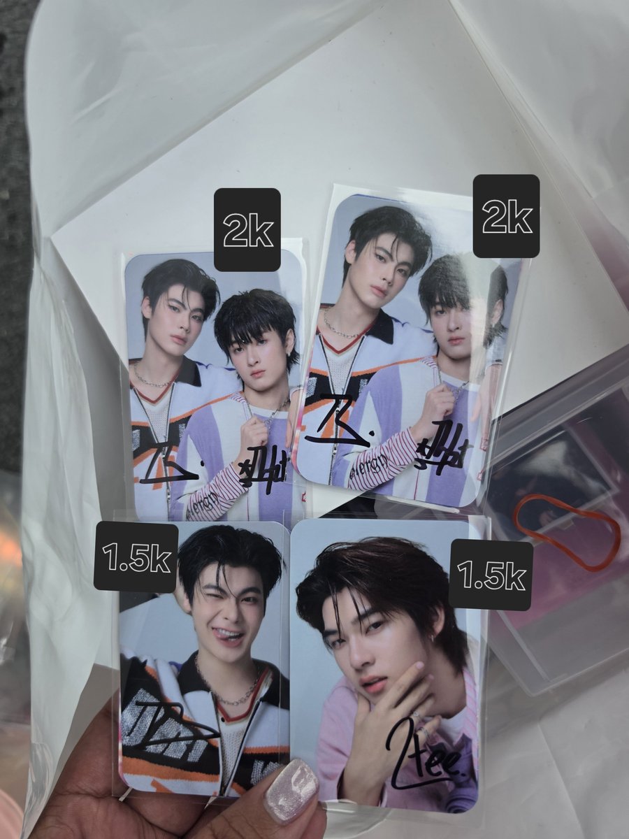 sundaynh_'s tweet photo. Wts ไซน์สด ราคาตามรูป🎀

🚚Free shipping รอบส่ง 17 ส.ค.
#ตลาดนัดตี๋ตี๋ป๋อ #ตลาดนัดธีร์เวฟ
#ตลาดนัดดมด #ตลาดนัดdmd
#DuangGoRoundConcert
#DuangGoRoundMerch https://t.co/KeniNKYqT8