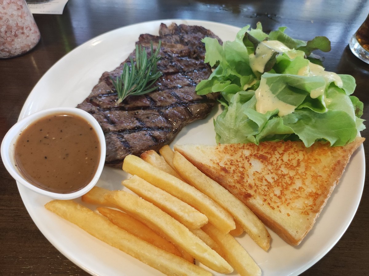 TSuraprasert's tweet photo. ได้ข้าวเที่ยงละครับ
#FumiCook https://t.co/AxKUgnXZoy
