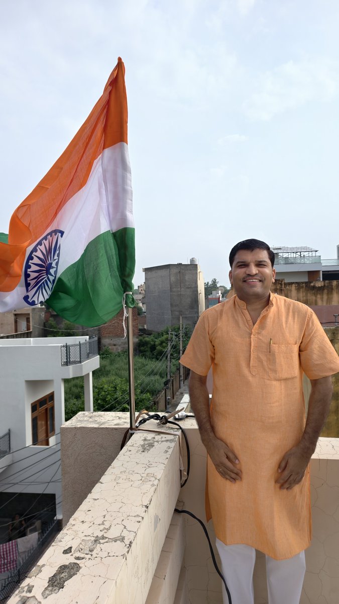 DkJindal4bjp's tweet photo. स्वतंत्रता दिवस की हार्दिक शुभकामनाएं।
हर घर तिरंगा।
@DrSatishPoonia 
@NayabSainiBJP 
@bjparchanagupta 
@PhanindranathS3 https://t.co/Xp8yPQKPlf