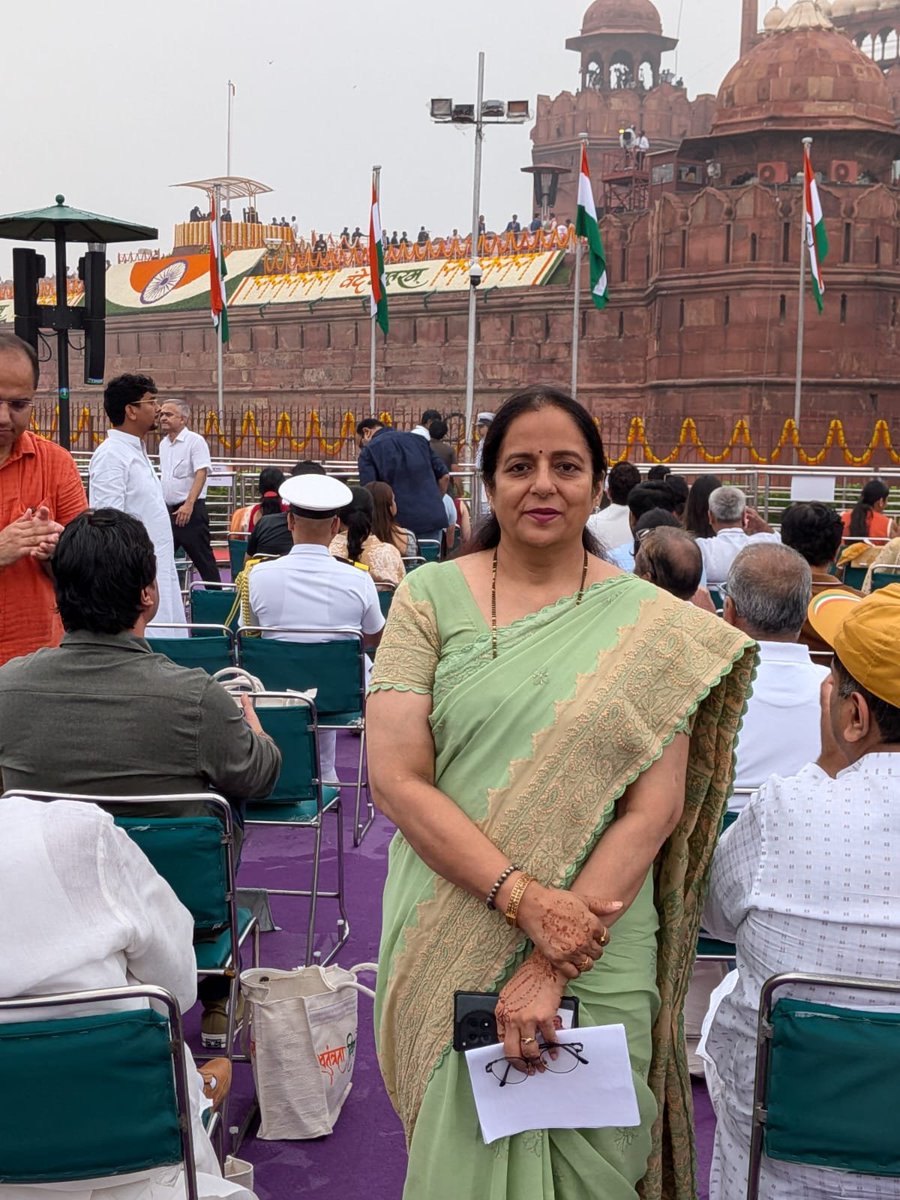 iarchnagupta's tweet photo. राष्ट्रीय पर्व स्वतंत्रता दिवस की हार्दिक शुभकामनाएं।💐🇮🇳 
आइए नए भारत को समृद्ध बनाने और प्रधानमंत्री श्री नरेंद्र मोदी जी के सपनों का आत्मनिर्भर भारत साकार करने में भागीदार बनें। 🇮🇳

#स्वतंत्रता_दिवस
#IndiaIndependenceDay
#IndependenceDayIndia  #IndependenceDay2026 https://t.co/6L3QRndxju
