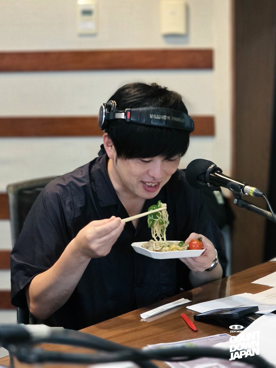 JA_CDJ's tweet photo. 本日の美味しい #プレゼント をご紹介🥳

今回は…
【食べて応援】たじまピーマンたっぷり！JAたじま野菜BOX(小)🫑

今日はこちらを抽選で3名にプレゼント🎁💫

応募は今からでもまだ間に合います🤲🏻

①このアカウントをフォロー✅
②固定ポストをリポスト🔁

ご購入はこちら

🔗https://t.co/TPbUQrGX7H

#JA全農CDJ #全農 #TOKYOFM #JFN