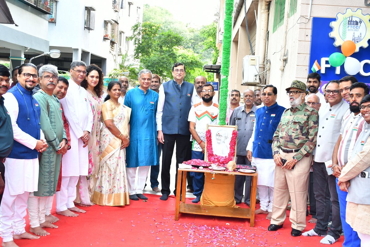 FTCCI's tweet photo. Celebration Ends. Respect Continues.
The @FTCCI was honoured to have Mr. Priya Ranjan Sarkar, the “Flag Man of Bengal,” join us for our Independence Day Flag Hoisting Ceremony.
#IndependenceDay #FlagManOfBengal #RespectOurFlag #FTCCI #JaiHind https://t.co/iNmI3xA8Ig