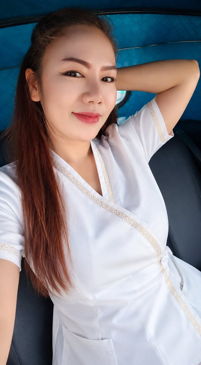 HendricksK66644's tweet photo. สวัสดีวันหยุด หยุดนี้ ไปไหนดี แวะนวดกดจุด ผ่อนคลายได้นะคะ หมอนวด ฝีมือดี นวดเก่ง ผ่อนคลายสบายตัวแน่นอน มาแล้วนวดไม่ได้นวดไม่เป็นยินดีคืนเงิน ทักจองคิวได้นะคะ
Id:wundeedee88
#นวดจันทบุรี
#รับงานจันทบุรี
#นวดใกล้ฉัน
#รับงานจันทบุรี https://t.co/auG6Q5yXoN