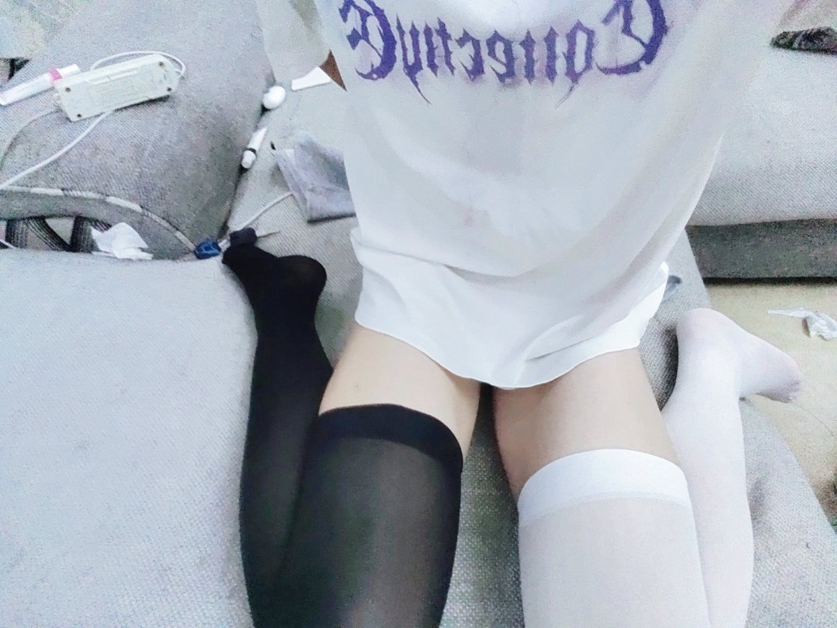 ywebxaxing's tweet photo. 女装喵 https://t.co/J3YqMHpYIx