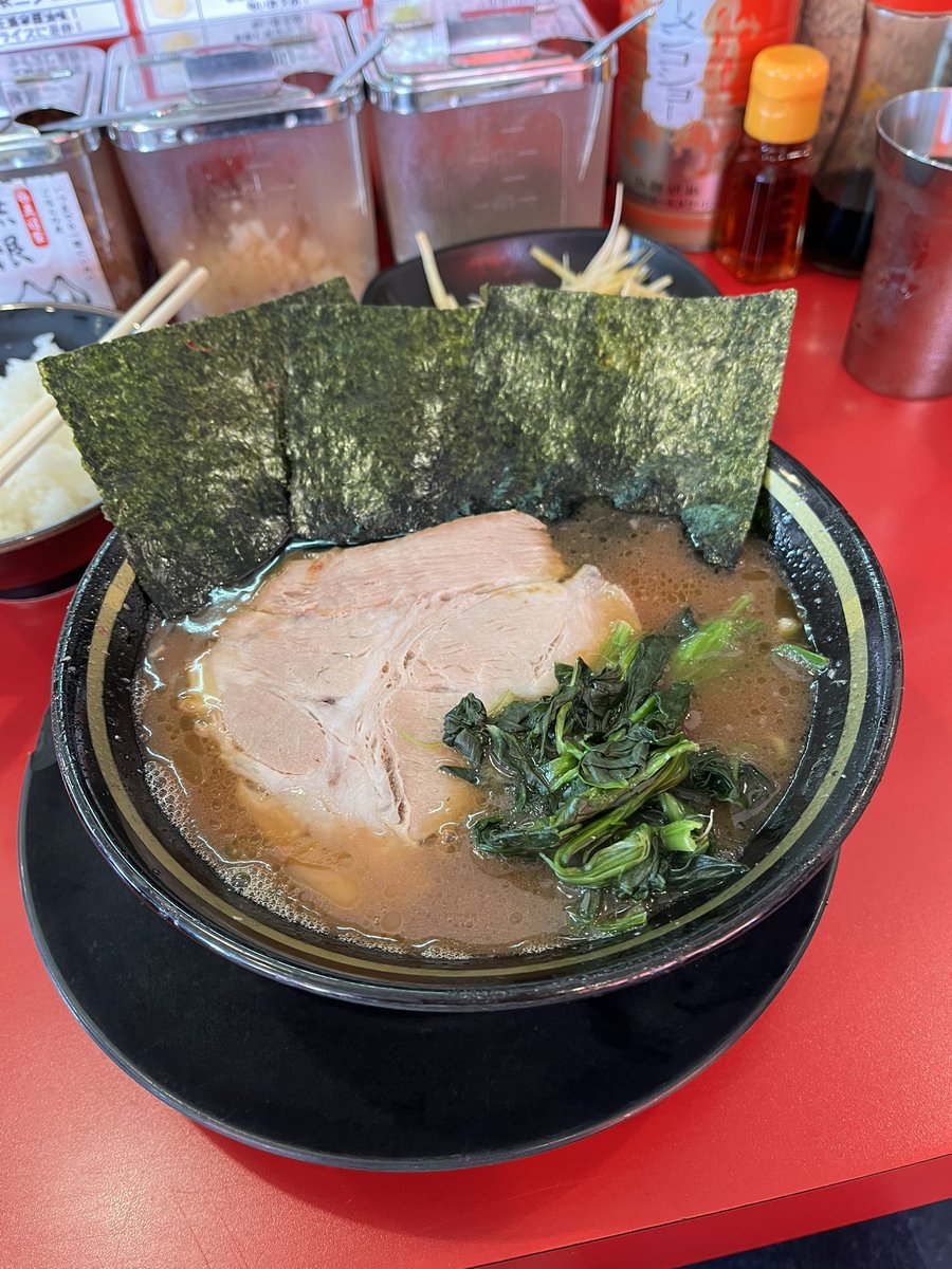 sugar_w800's tweet photo. ラーツー https://t.co/4JeXYi4iDF