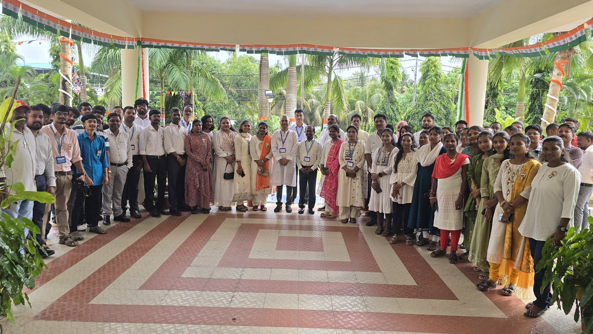 icmrrmrcsvp's tweet photo. India marks 80 years of Independence, a moment to remember the determination &amp; sacrifices that have shaped our nation.
At ICMR RMRCSVP, we celebrated this proud occasion as Dr. Aparup Das, Director, hoisted the National Flag.
Wishing everyone a very Happy 80th Independence Day! https://t.co/sx6QT8yXnP