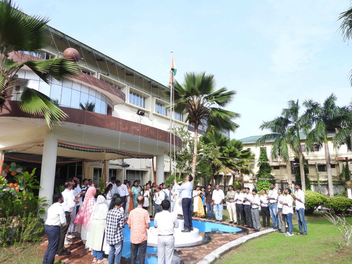 icmrrmrcsvp's tweet photo. India marks 80 years of Independence, a moment to remember the determination &amp; sacrifices that have shaped our nation.
At ICMR RMRCSVP, we celebrated this proud occasion as Dr. Aparup Das, Director, hoisted the National Flag.
Wishing everyone a very Happy 80th Independence Day! https://t.co/sx6QT8yXnP