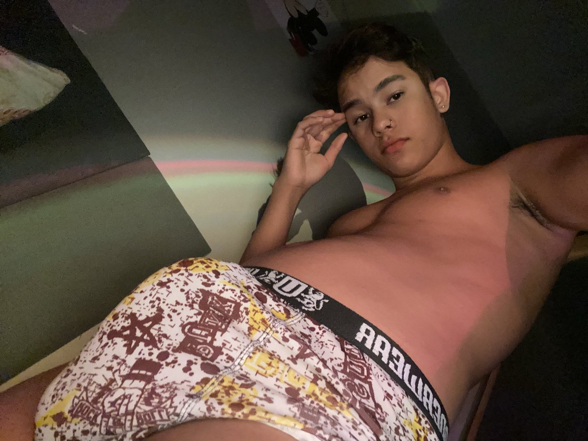 ravy_monteiro's tweet photo. RtxRt 🥵🥵 https://t.co/egZBCe7u8J