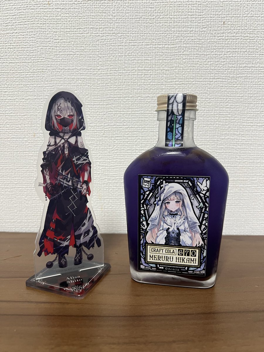 heisi_lov3's tweet photo. まのさば朗読会前にクラフトコーラいただきます https://t.co/OmSxGr7u2F