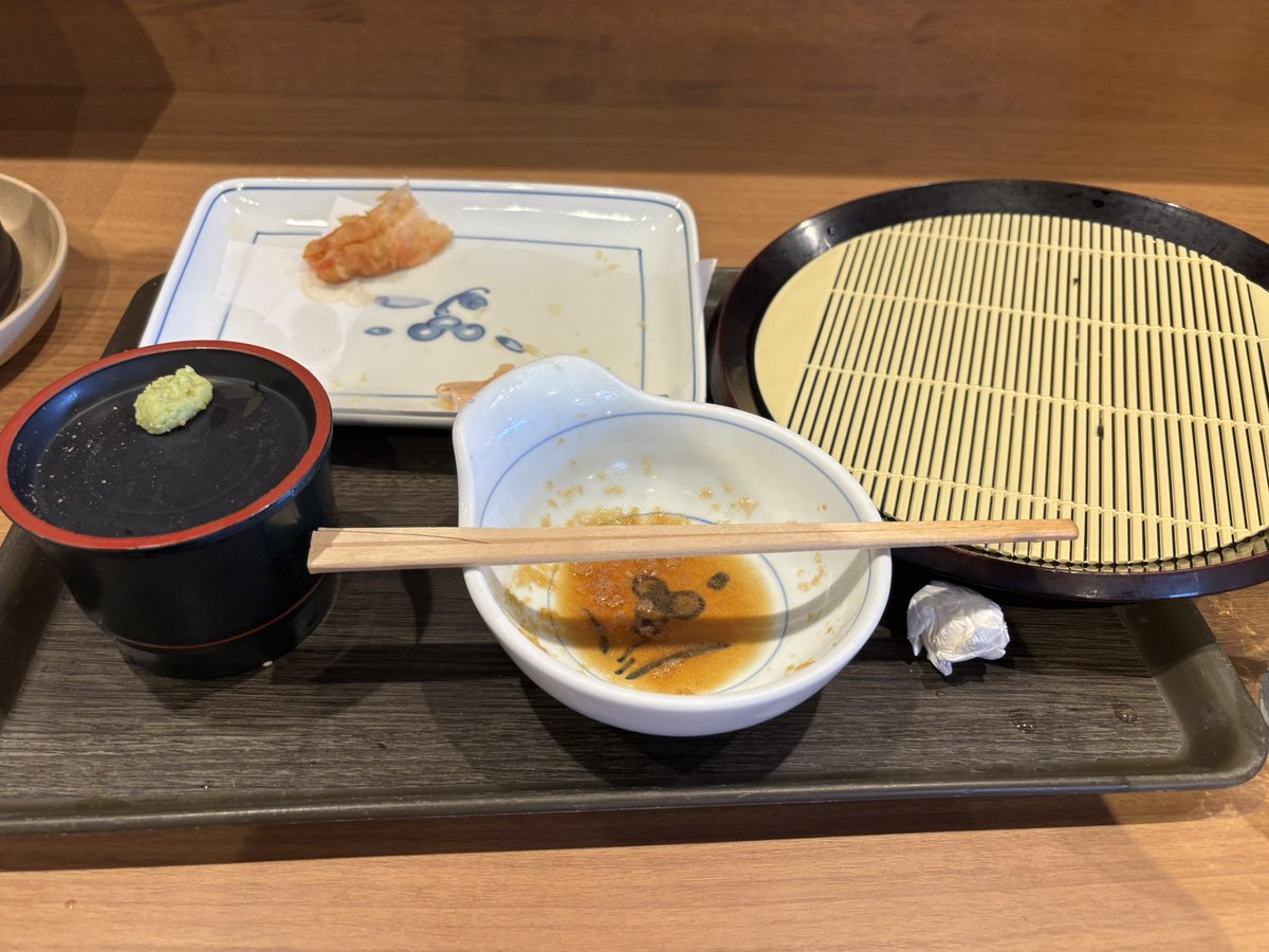 Qu1CSjwdnit37Bb's tweet photo. ウエストの天ざる美味かった https://t.co/FcvCq8Lmi8