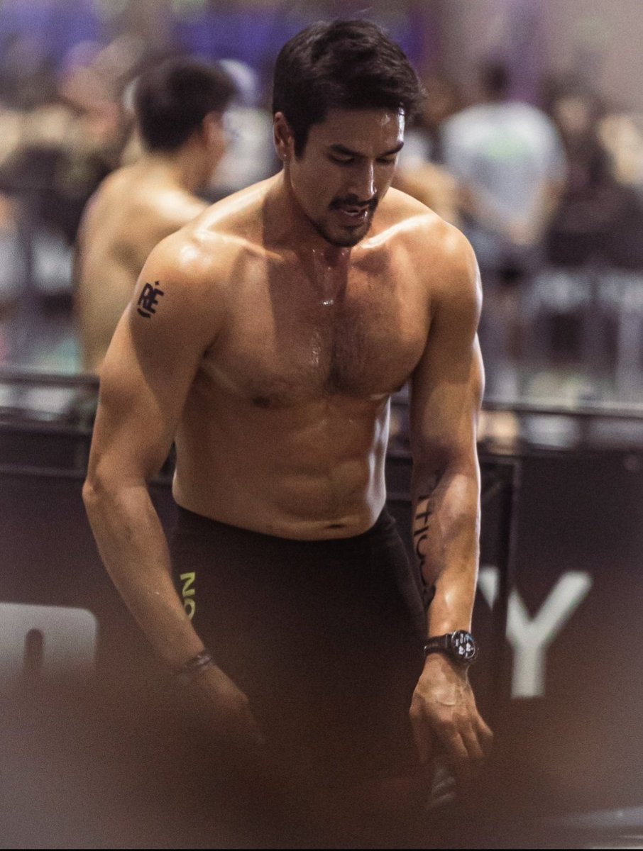 mamiNY89's tweet photo. บอดี้ฮอลิวูดส์สุดอ่ะ💪💪👍👍 https://t.co/o1JHd2tLGe