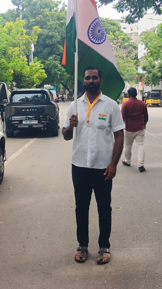 SathishRBJP's tweet photo. ஆகஸ்ட் 15 
80 வந்து சுதந்திர தினம் முன்னிட்டு #சைதாப்பேட்டை தொகுதி 172வது வட்டத்தில் நேதாஜி ரோடு மற்றும் பிள்ளையார் கோவில் தெருவில் கொடியேற்றப்பட்டது... https://t.co/7BsO0jOjKl