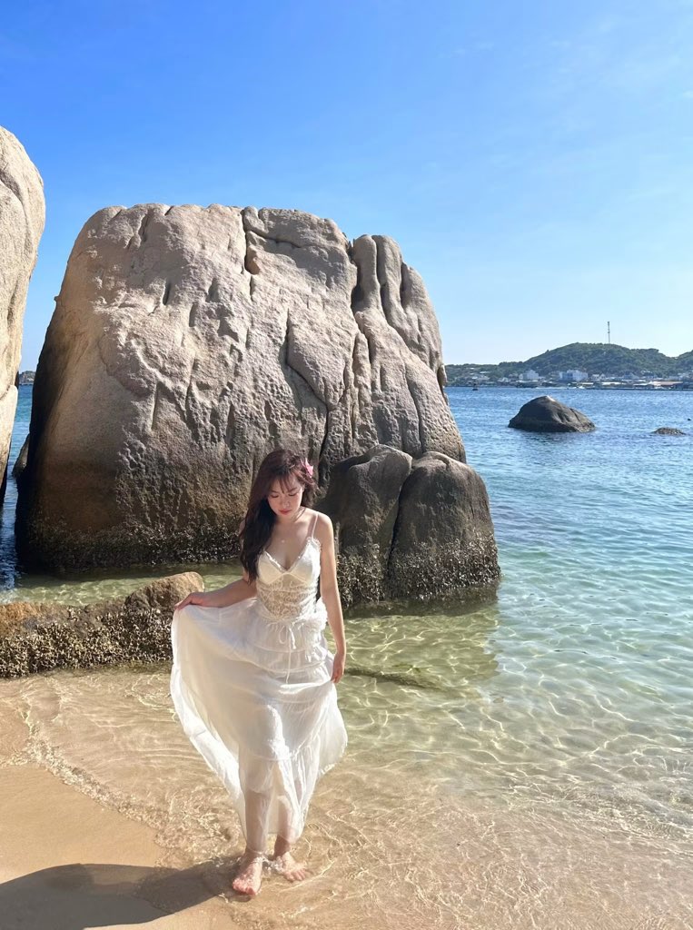 VyAnhnah's tweet photo. Chúc cả nhà cuối tuần vv nhé https://t.co/faMQKpF9Ov