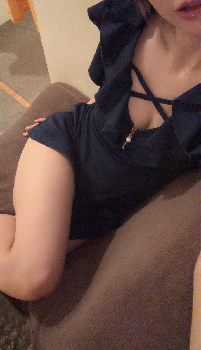 miowatalereve's tweet photo. 昨日はありがとうございました😃
お釣りを準備するのを忘れて
バタバタしてしまった…💦
Ｗさん、両替して来てくれて
本当に助かりました🙇‍♀️
神降臨😇ありがとうございます✨
月曜日も頑張るーーーー💪 https://t.co/RXtOp8FqHe