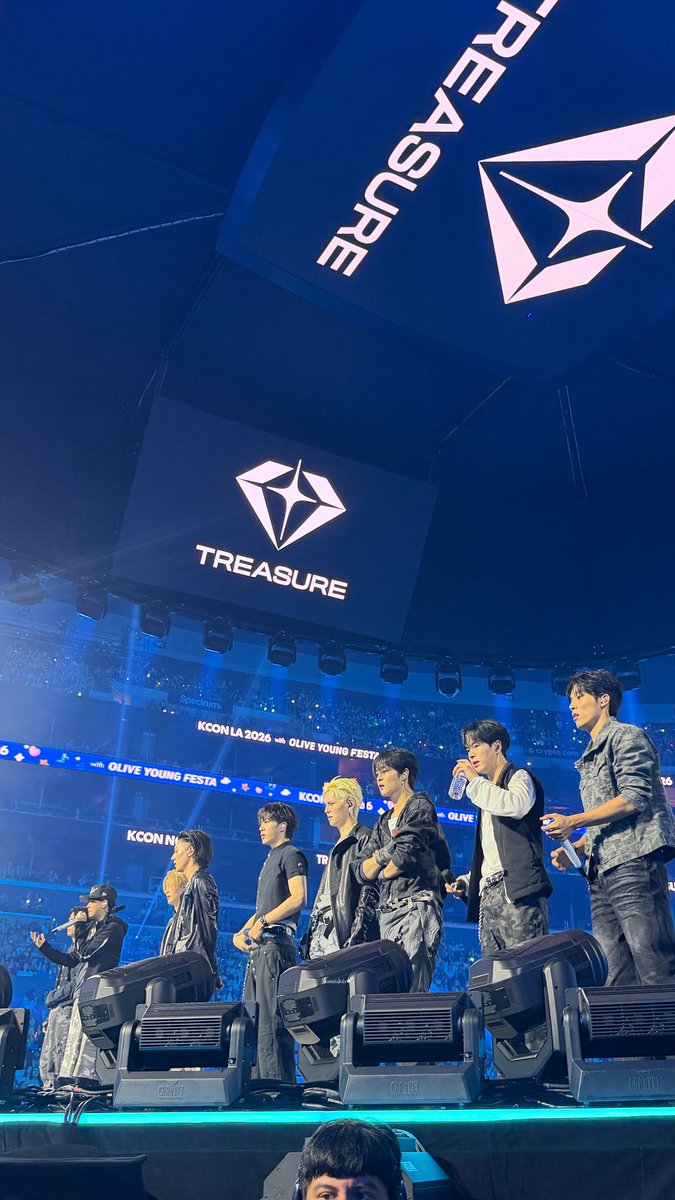 knmtdoh's tweet photo. my goats

#트레저 #TREASURE https://t.co/kSyfcaDmnJ