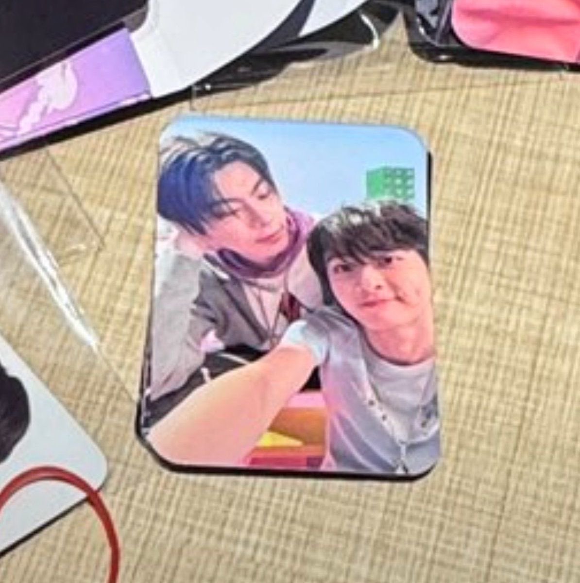 T0BIL0GSZ's tweet photo. GANYAN BA ANG POSTURA NG MALAPIT NA MAGING OFFICIAL MAEM?
#theewave #tthi_eks #waavetnp

credits po kay rei_reij sa 1st pic, kay banjixi sa third and kay loveypttptw sa second pic😭🙏🏻 https://t.co/8HlFB6zMnk