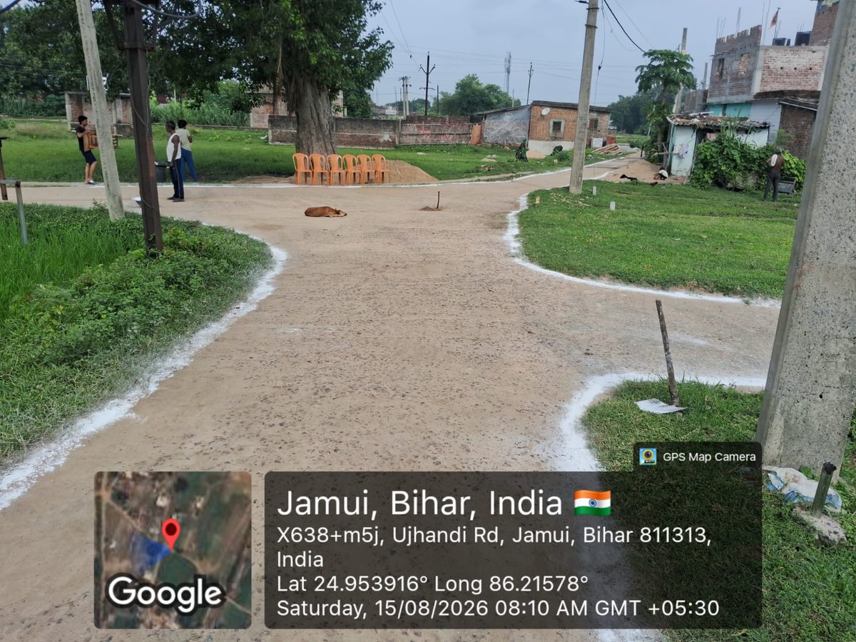 JamuiNagar's tweet photo. 80वां स्वतंत्रता दिवस, स्वच्छता के संग!  
हर घर तिरंगा 🇮🇳 हर घर स्वच्छता 🧹  
नगर परिषद जमुई का संकल्प - आज़ादी का जश्न स्वच्छ जमुई के साथ।  
आइए, 15 अगस्त को अपने घर और शहर दोनों को गर्व से सजाएं।  
#HarGharTiranga #HarGharSwachhata #80thIndependenceDay #NagarParishadJamui https://t.co/hq1skovXec