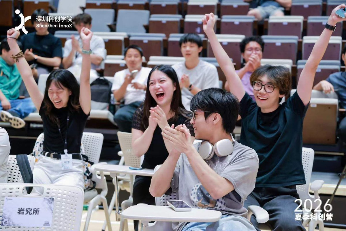 CarolYuChina's tweet photo. In the #AI era, ideas are getting cheaper. What stays rare?
Finding a real problem, the right people—and actually building it.
14 days at #InnoX Summer Camp with talented young entrepreneurs, turning ideas into real products.
The camp ends. The building begins. #Shenzhen #China https://t.co/KwpbFUDLHw
