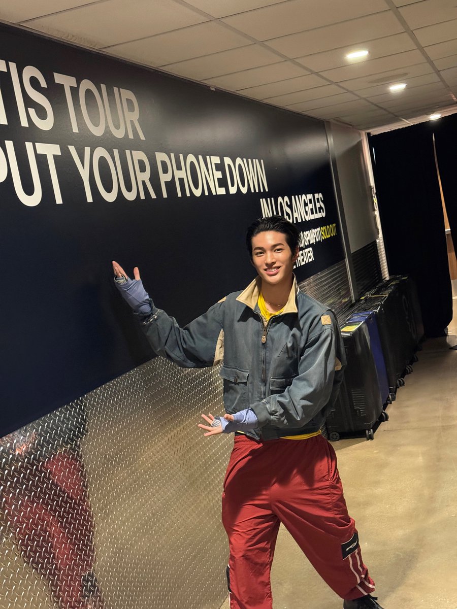 AboutKeonho_TH's tweet photo. 🎥 CORTIS Instagram Update
🗓 2026.08.15
💬:big shoutout to COERs who went crazy in LA &amp; at live viewings worldwide ❤️‍🔥❤️‍🔥❤️‍🔥

🔗:https://t.co/ueKOdCppfx

KEONHO MAKES WAVES IN LOS ANGELES

#KeonhoFeelsElectric
#PYPD_IN_LA
#KEONHO #건호 https://t.co/c3mRmsUOtt