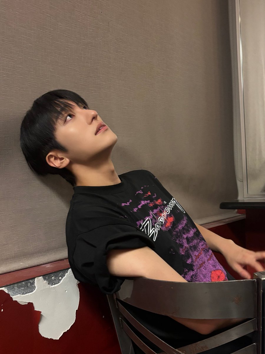 OmegaX_members's tweet photo. [#OX]

thank you Orlando❤️❤️

#OMEGA_X #오메가엑스
#세빈 #SEBIN https://t.co/H2bon0tipq