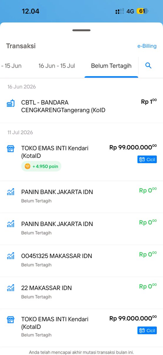 MediaKonsumenID's tweet photo. Seorang warga di Makassar, kehilangan dompet berisi lebih dari 30 kartu kredit pada 11 Juli 2026. Sebelum semua kartu sempat diblokir, 4 di antaranya sudah digesek pelaku tidak dikenal sebesar total Rp341,9 juta di dua merchant Toko Emas Inti Jaya dan Aneka Jaya 1 Handphone di Kendari. Yang mencurigakan, dua transaksi senilai Rp99 juta terjadi hanya berselang 36 detik, CCTV toko diklaim rusak 2 bulan, dan ada transaksi Rp0 misterius di Livin' by Mandiri sebelum transaksi dengan nominal besar itu muncul. Kasus kini sudah masuk tahap penyidikan dan pelaku diduga telah diidentifikasi polisi.
