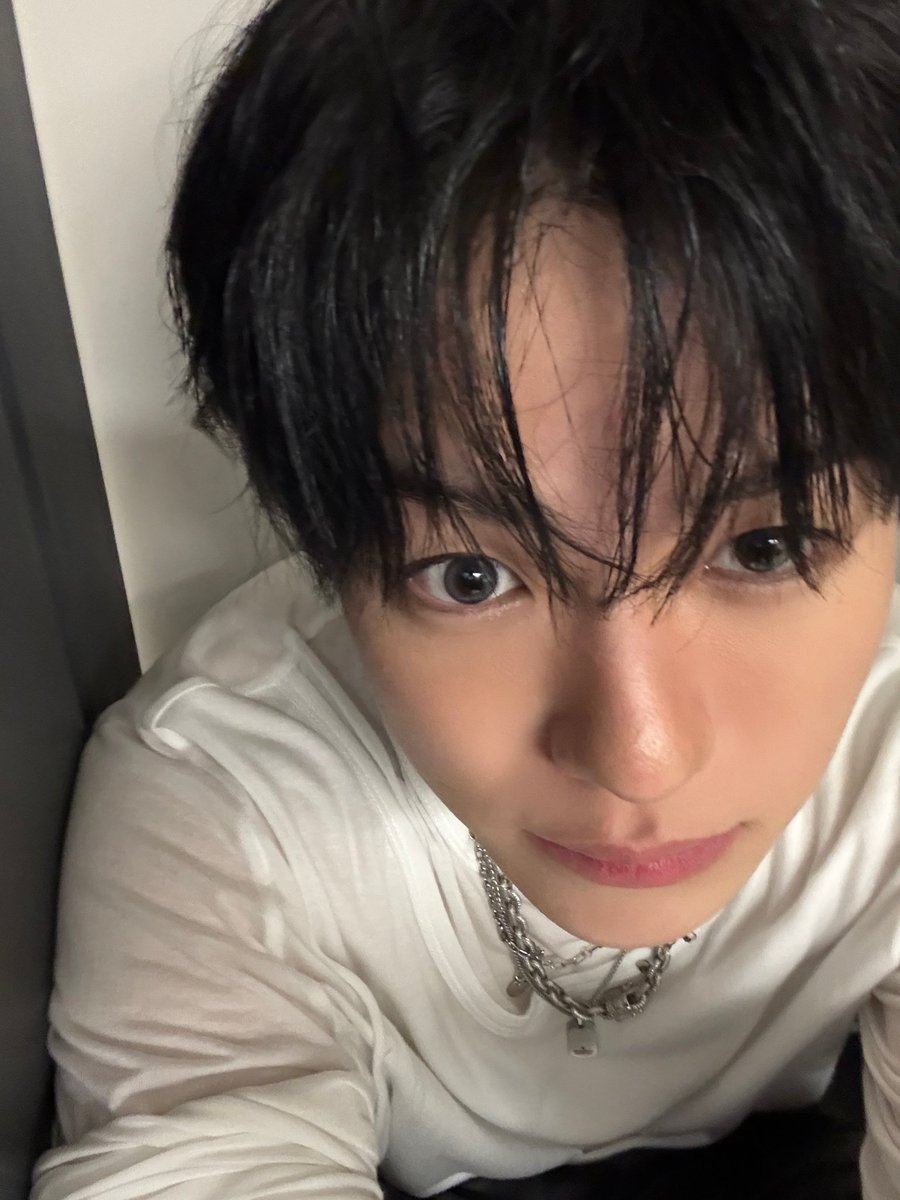 bbreadhyukii's tweet photo. 졸커수준; https://t.co/8MUG6oiK98