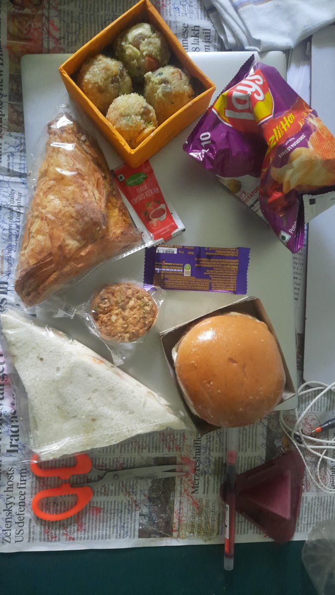 __Ashaz_'s tweet photo. Guys ...post your independence day ..laddo media https://t.co/vEPNnRxzHo