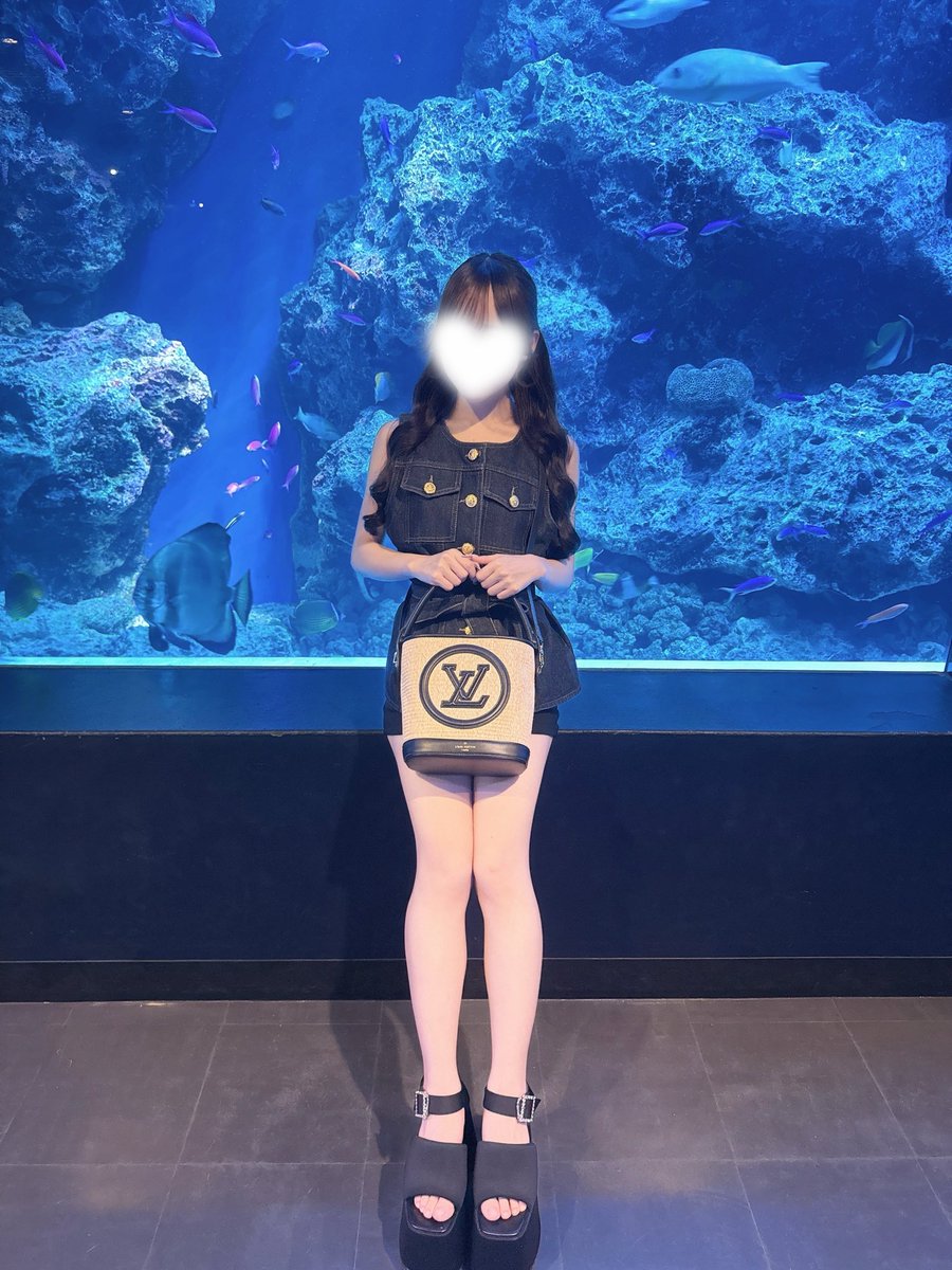 eups_le's tweet photo. わたしの体重や身長について質問のdmいただくので🙏🏻❤︎
体重 > 34.5kg
身長 > 147cm
BMI > 15.97
骨格 > ウェーブ https://t.co/qhVn2htl0i