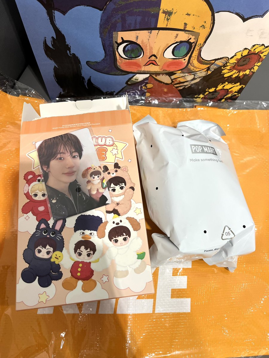 i1_vp2's tweet photo. RIIZE POPMART ポップマート 交換 ぬいぐるみ　買取

譲　写真　アントンシークレット
求　ウォンビン　シークレット

本日名古屋で手渡しで交換できる方
もしくはお買取いただける方

お気軽にDMください🙇🧡

라이즈 https://t.co/XLLtq4uEOw