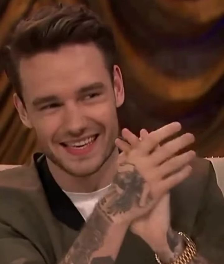 LiamCrave's tweet photo. Daily photo of Liam in your timeline https://t.co/w1rJVZAhTN