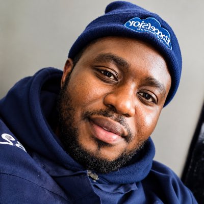 Mandla_Hamilton's tweet photo. #NewProfilePic https://t.co/6DK9lP6YLo