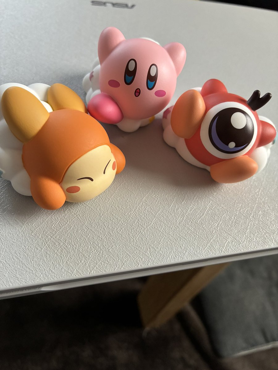 aki828's tweet photo. …衝動的に回してしまった🫣
後悔はしてないがカービィの点灯状態が納得いかない🥺
ワドルディがおめめキラキラしてて1番なんて🤣🤣 https://t.co/H1nVuzjA2o